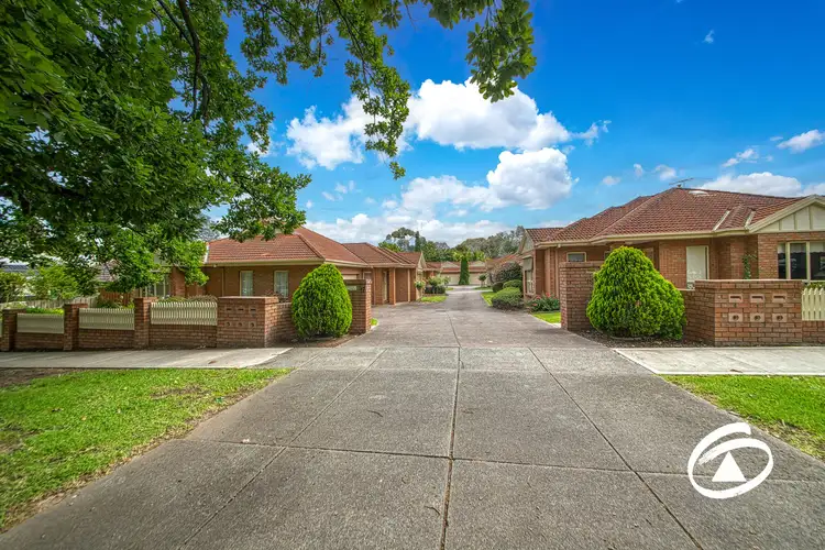 Second view of Homely unit listing, 2/17 Peel Street, Berwick VIC 3806