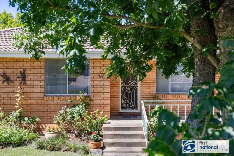 14 Shantalla Crescent, Yass NSW 2582