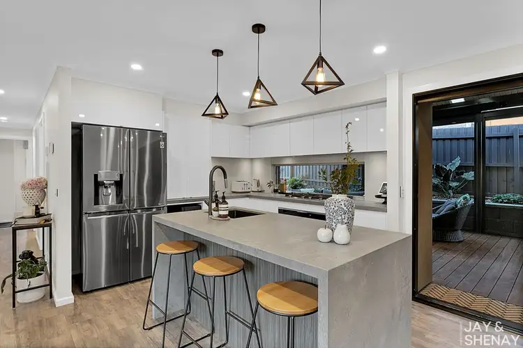 Fourth view of Homely house listing, 3 Paul Court, Endeavour Hills VIC 3802