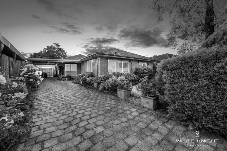 13 Bletchley Place, Kealba VIC 3021