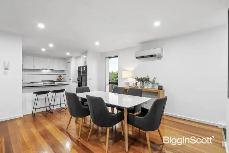 Fifth view of Homely unit listing, 2/15-17 The Mews, Vermont VIC 3133
