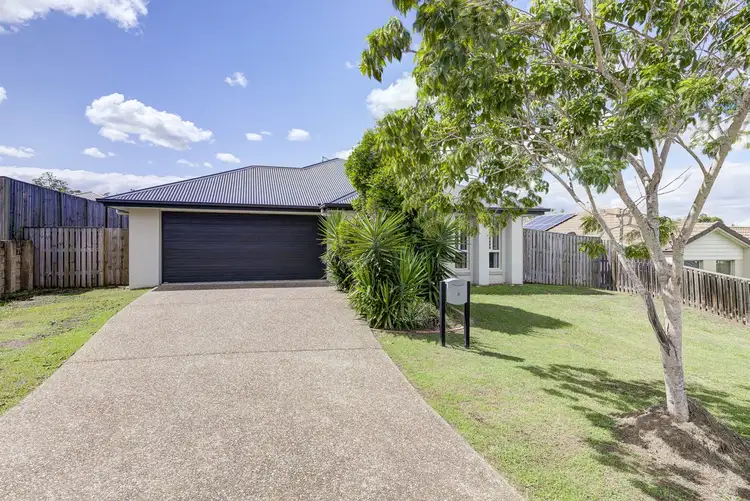 8 Noblewood Crescent, Fernvale QLD 4306