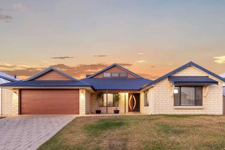 17 Iluka Avenue, Mullaloo WA 6027