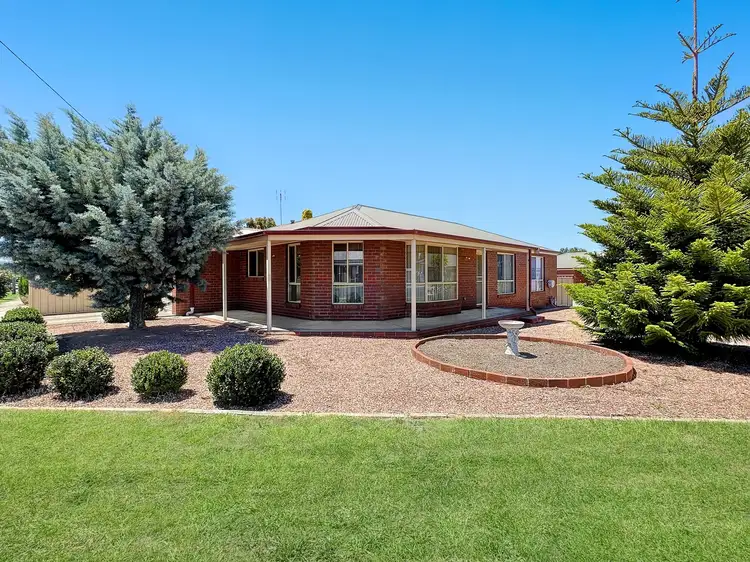 Main view of Homely unit listing, 1/9 Derby Road, Maryborough VIC 3465
