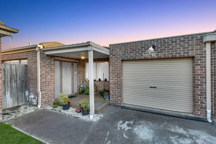 3/5 Tarwin Place, Meadow Heights VIC 3048