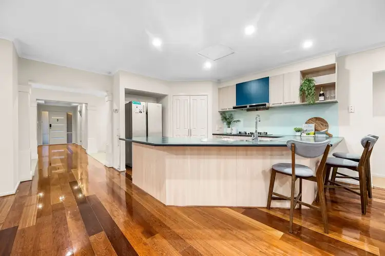 Fifth view of Homely house listing, 15 Geoffrey Court, Keysborough VIC 3173