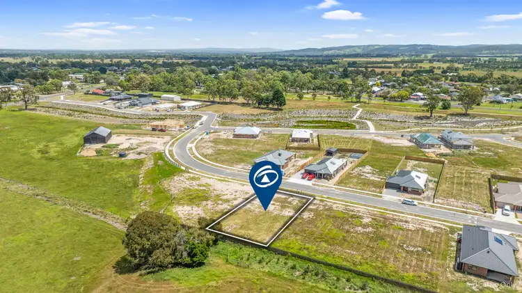 36 Castleknock Drive, Glengarry VIC 3854