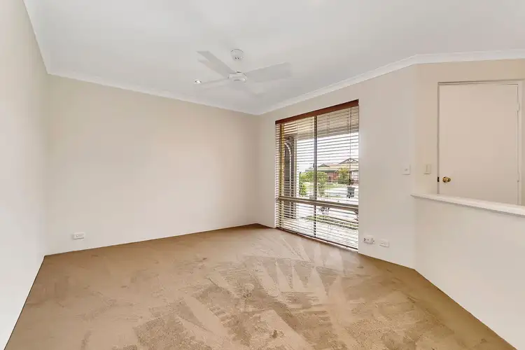 Second view of Homely house listing, 6 Gretna Court, Kinross WA 6028