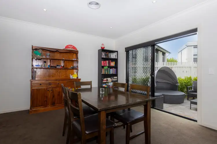 Fourth view of Homely townhouse listing, 14 Edinburgh Circuit, Bundoora VIC 3083