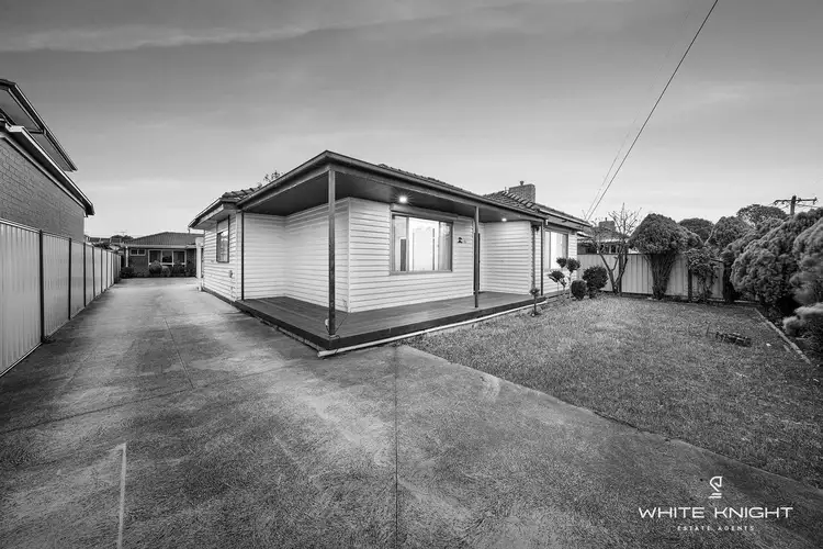 1/15 Phoenix Street, Sunshine North VIC 3020