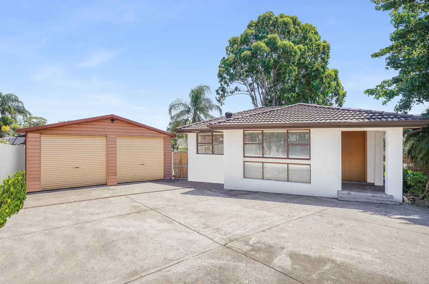 Main view of Homely house listing, 5 Leonard Place, Bonnyrigg NSW 2177