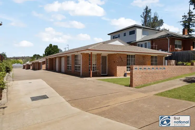 2/254 Piper Street, Bathurst NSW 2795