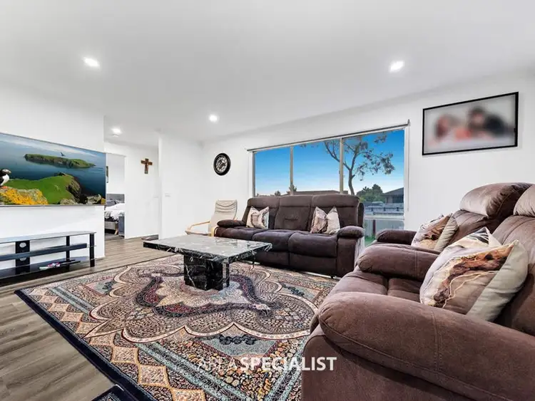 Fifth view of Homely house listing, 1/40 Kirkwood Crescent, Hampton Park VIC 3976