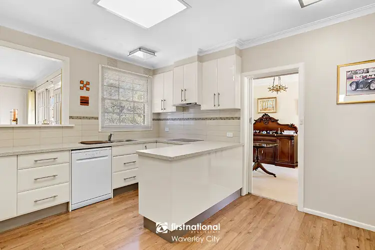 Fifth view of Homely house listing, 3 Vasey Avenue, Mount Waverley VIC 3149