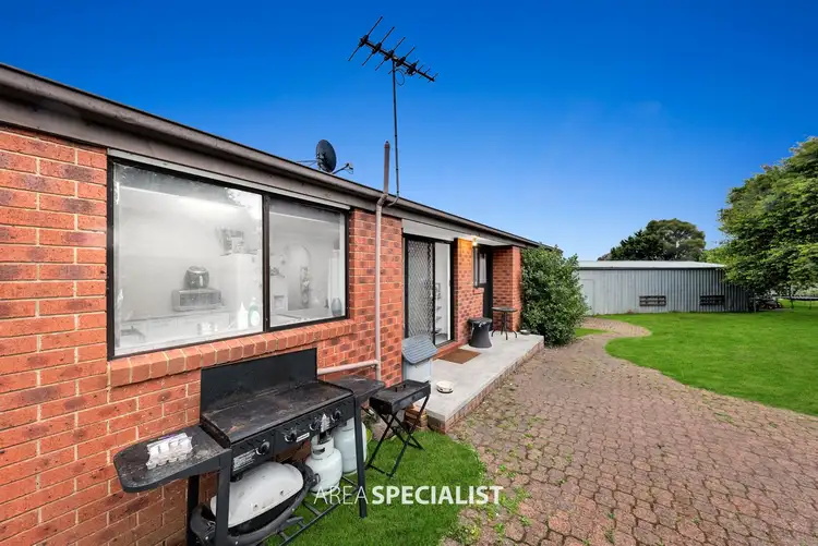 Third view of Homely house listing, 5 Dulnain Close, Hampton Park VIC 3976