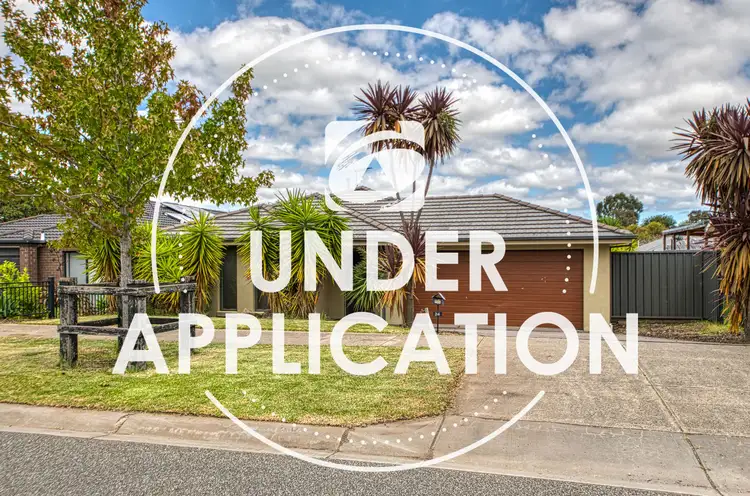 24 Windermere Boulevard