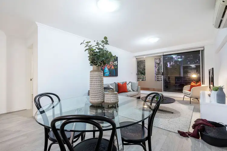 Fourth view of Homely apartment listing, 2/134 Mounts Bay Road, Perth WA 6000