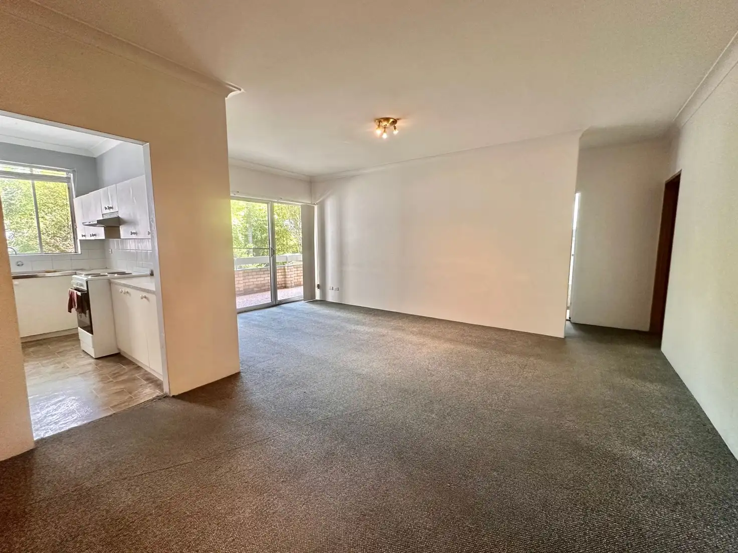 Main view of Homely unit listing, 4/39-41 Willison Road, Carlton NSW 2218