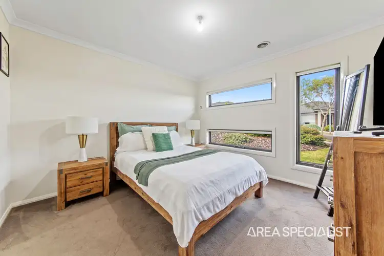 Sixth view of Homely house listing, 3 Sunline Street, Drouin VIC 3818
