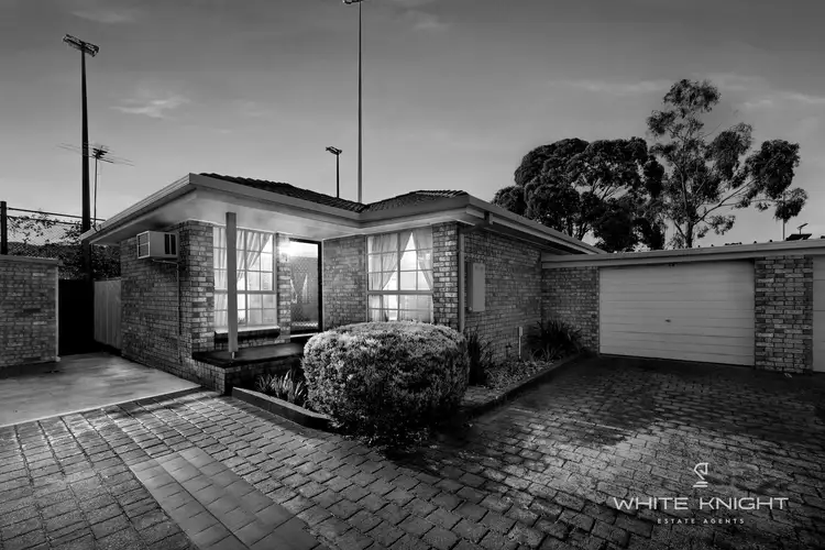 4/2 Percy Street, St Albans VIC 3021