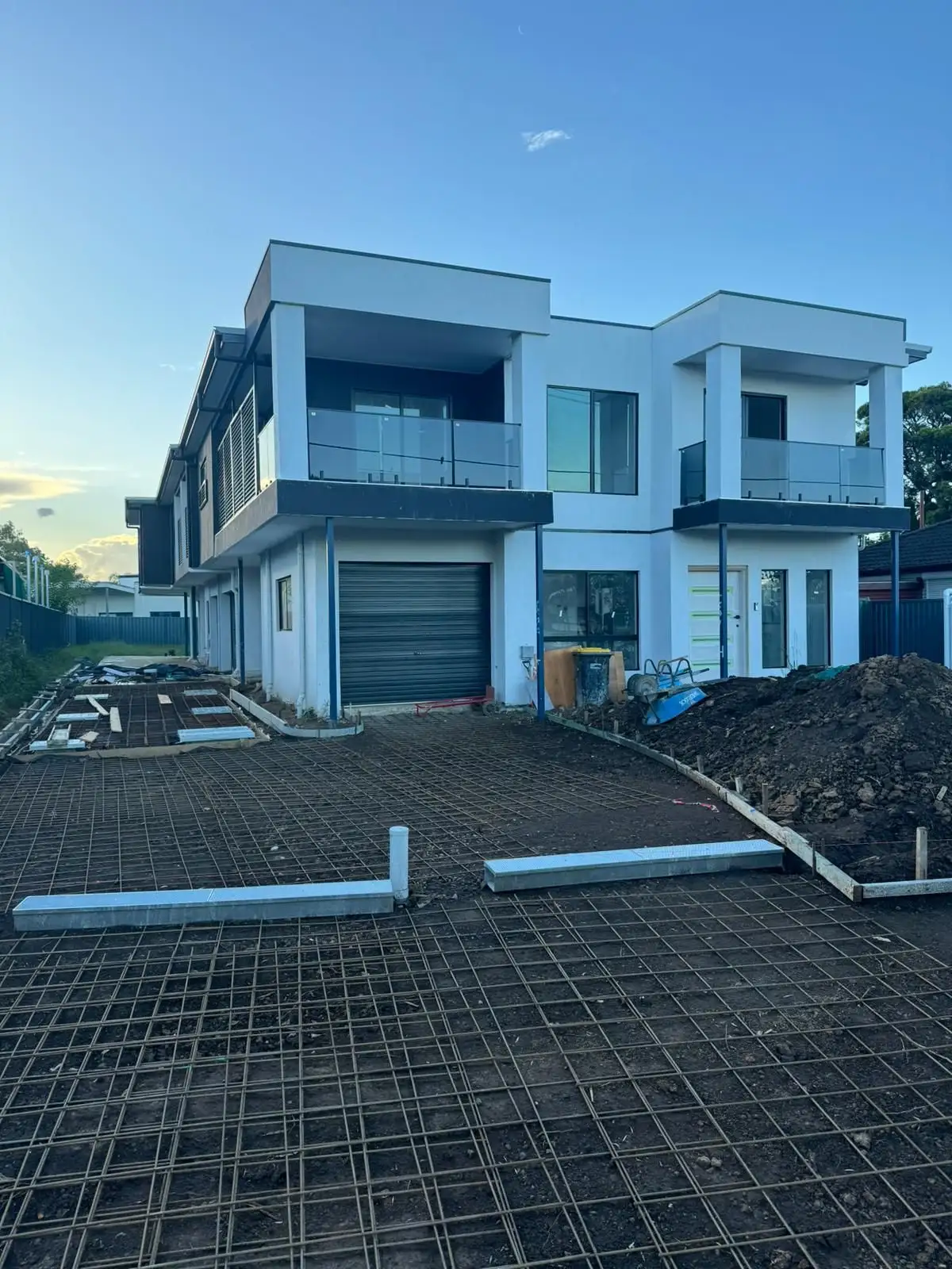 Main view of Homely townhouse listing, 1/39 Hill road, Lurnea NSW 2170