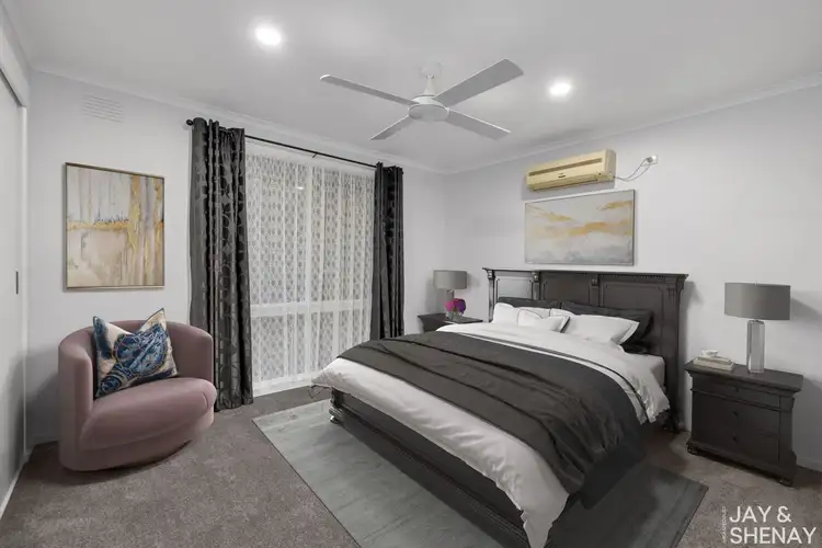 Fifth view of Homely house listing, 40 Sydney Parkinson Avenue, Endeavour Hills VIC 3802