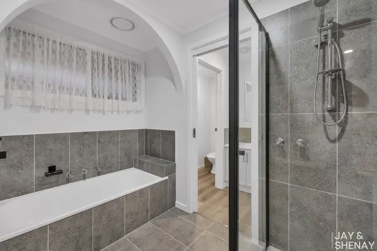 Sixth view of Homely house listing, 40 Sydney Parkinson Avenue, Endeavour Hills VIC 3802