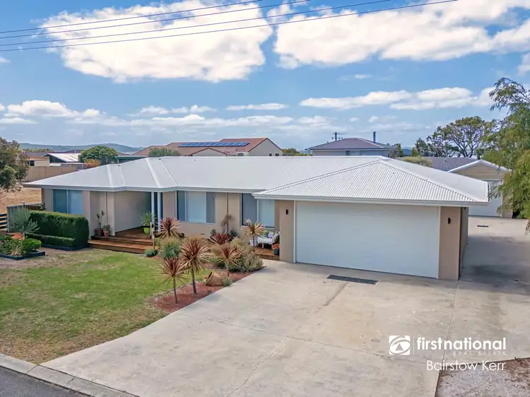 5 Bundara Close, Little Grove WA 6330
