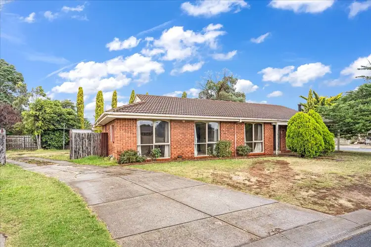 25 Hilton Way, Melton West VIC 3337
