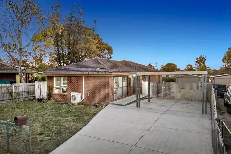 1 Damian Court, Cranbourne VIC 3977