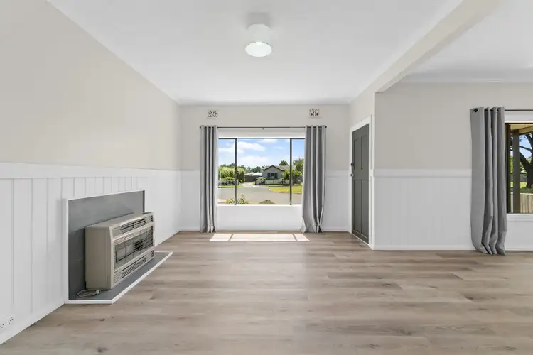 Sixth view of Homely house listing, 7a Williams Court, Traralgon VIC 3844