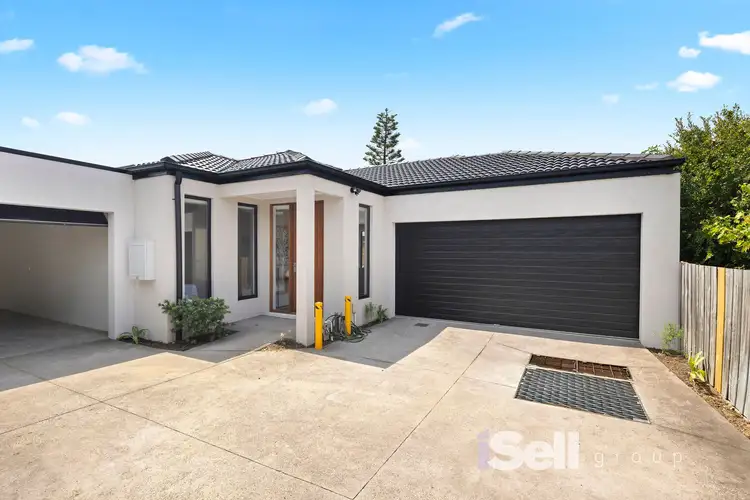 2/77 Hillside Street, Springvale VIC 3171