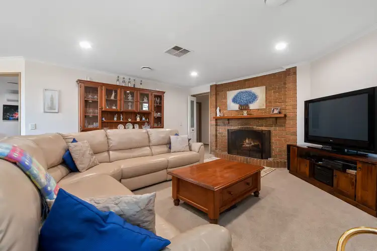 Sixth view of Homely house listing, 11 Indigofera Way, Langwarrin VIC 3910