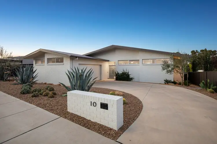 10 Kendall Street, Spring Gully VIC 3550