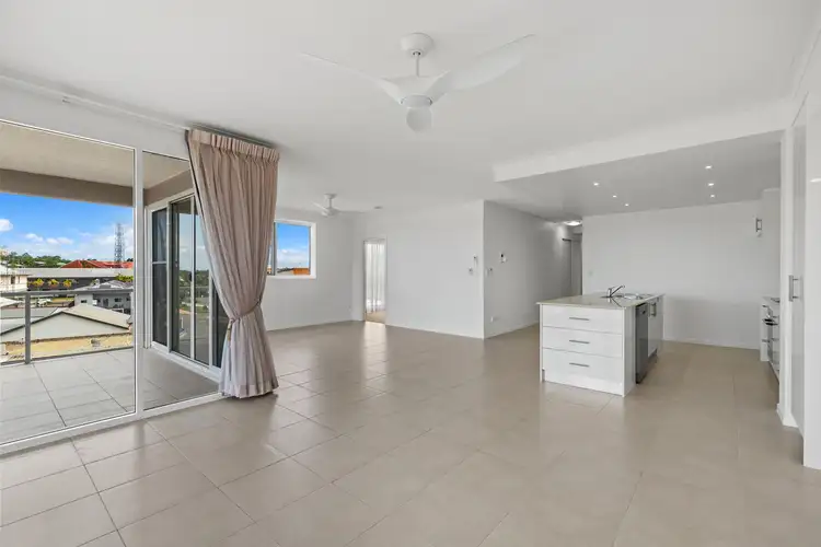Sixth view of Homely apartment listing, 11/30-32 Fitzgerald Esplanade, Innisfail QLD 4860
