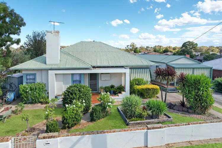 6 Victoria Street, Maryborough VIC 3465