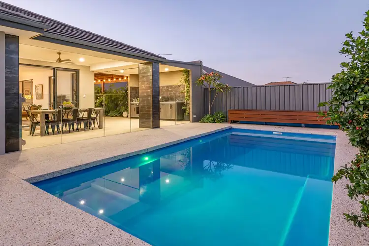 12 Augusta Parade, Dunsborough WA 6281
