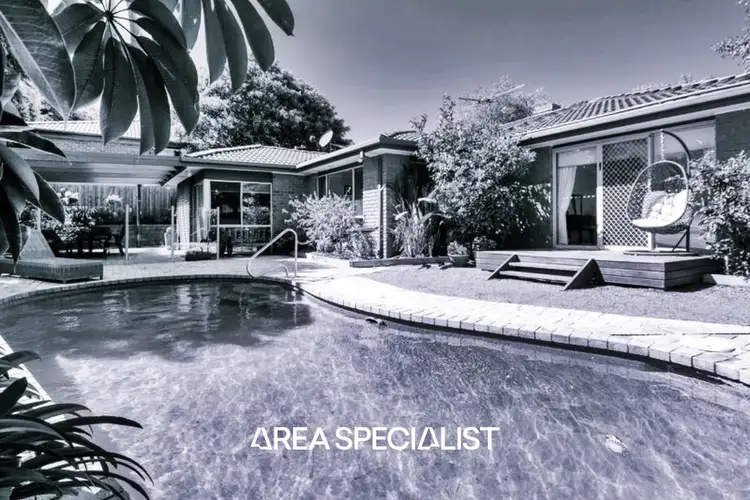 11 Indigofera Way