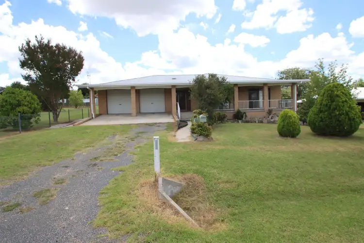 10 - 12 Martin Street, Tenterfield NSW 2372