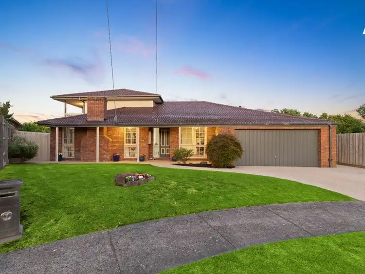Second view of Homely house listing, 10 Elsan-Lea Court, Langwarrin VIC 3910