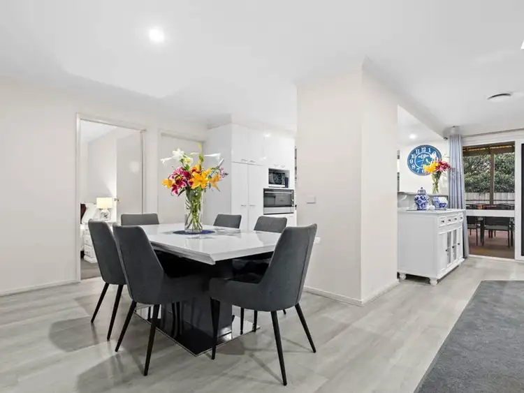 Fifth view of Homely house listing, 10 Elsan-Lea Court, Langwarrin VIC 3910