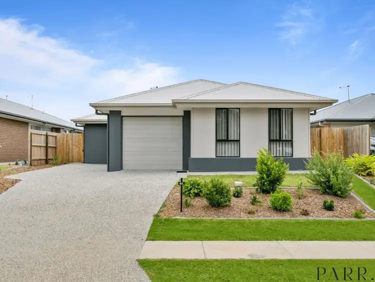 1&2/44 Almandin St, Logan Reserve QLD 4133