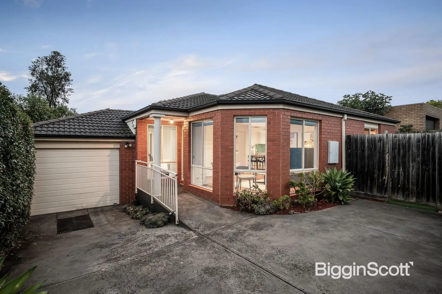 Main view of Homely unit listing, 2/20 Tandara Avenue, Doncaster VIC 3108