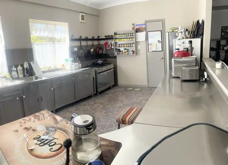 Fifth view of Homely house listing, 105 Fairway Place, Boddington WA 6390