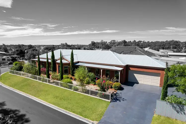 7 Henry Street, Maryborough VIC 3465