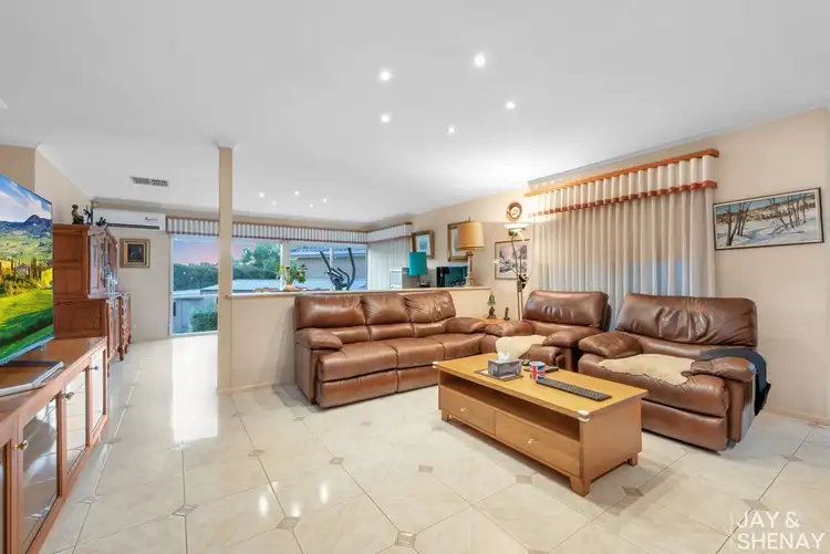 Sixth view of Homely house listing, 27 Barnsley Drive, Endeavour Hills VIC 3802