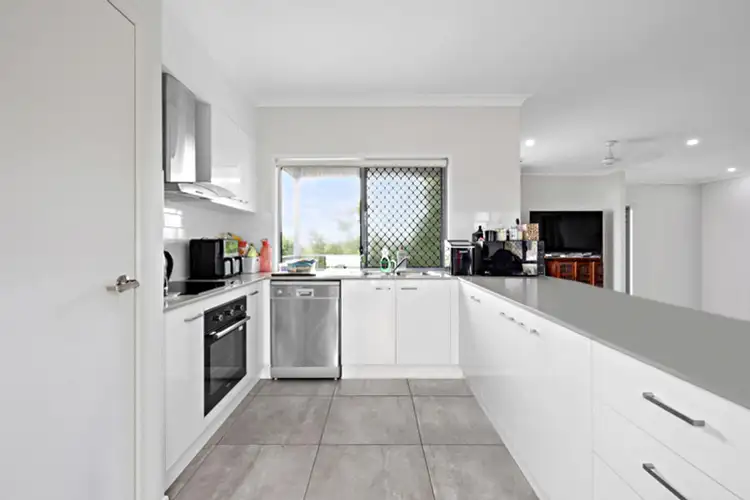 Seventh view of Homely townhouse listing, 2/20 Vaucluse Crescent, East Mackay QLD 4740