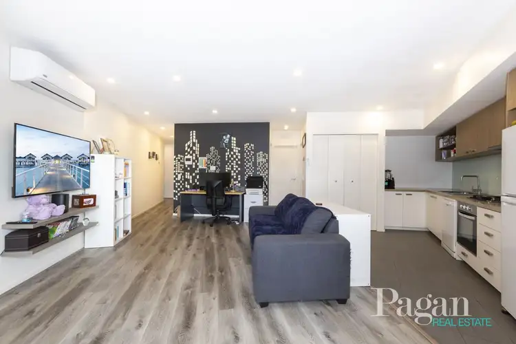 Third view of Homely apartment listing, 18/297 Pascoe Vale Road, Essendon VIC 3040