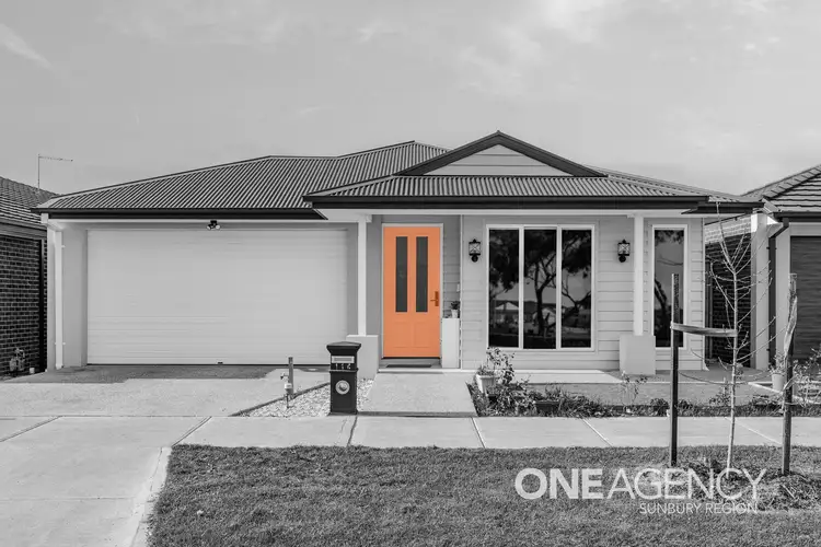 114 Montego Boulevard, Sunbury VIC 3429