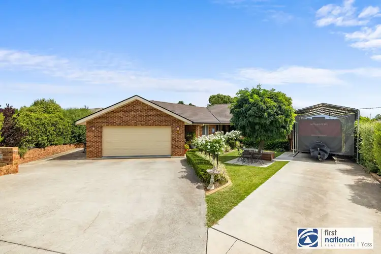 12 Barber Street, Yass NSW 2582